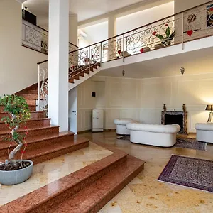 https://scaligero-rooms.hotelinveneto.com